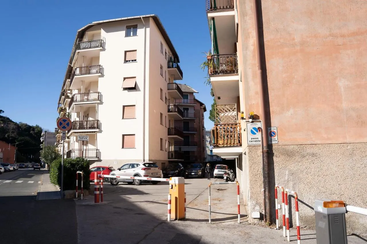 020 - Casa Levante - CENTRO città, Carruggio e Mare BAIA DEL SILENZIO a 500 m 세스트리레반떼